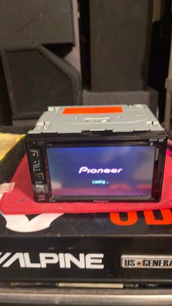 Pioneer double din cd player Bluetooth Avh-270bt