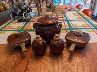 Vintage MCM Brown Drip Glaze Ceramic Bean Pot, Crock, Two Individual Bowls With Lids And Matching Salt And Pepper Hull Pottery USA mid century