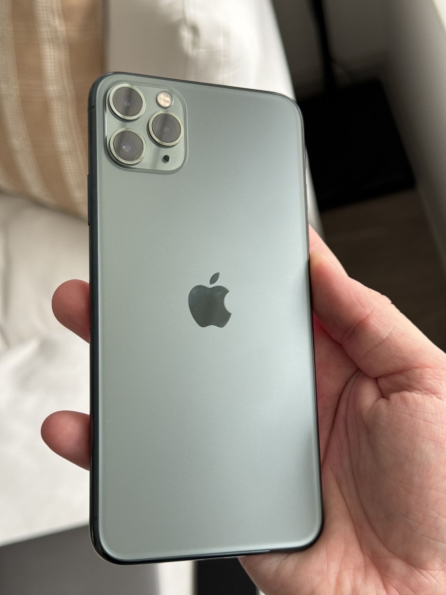 iPhone 11 Pro Max 64GB Unlocked