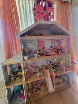 Mansion Wodden  Dollhouse