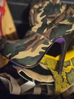 Free shoes and boots etc