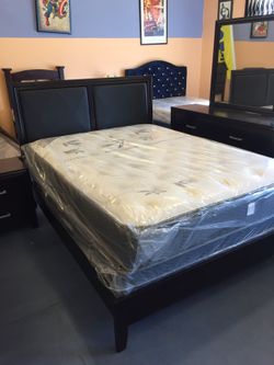 Queen complete bedroom sets $725