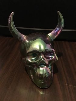 Iridescent Horned Skull Decorative Figurine