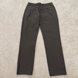 Vuori Pants Military Green size 32