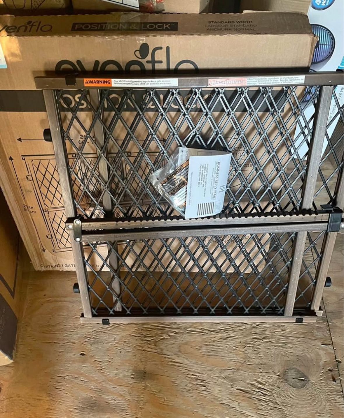 Adjustable Pet Gate / Safety Gate - 26” - 42”