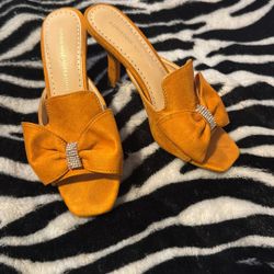 Kitten Heels size 6.5