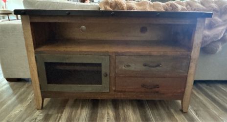 Entertainment Center / Dresser