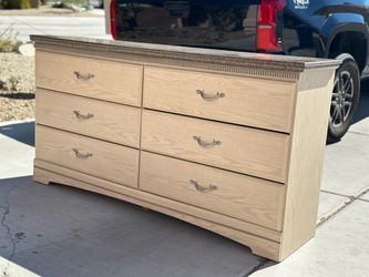 Dresser - 6 drawers