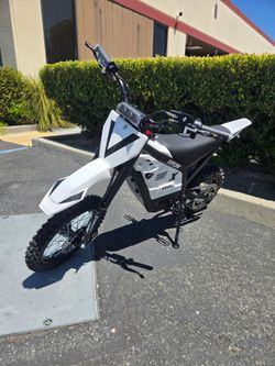 Brand New Vipcoo Emoto, Electric Motorcycles, 38Mph Emoto, Electric Bikes, Electric Scooters