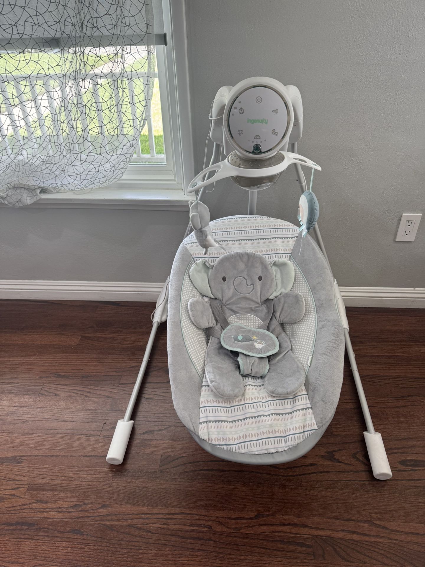 Ingenuity Elephant Swing