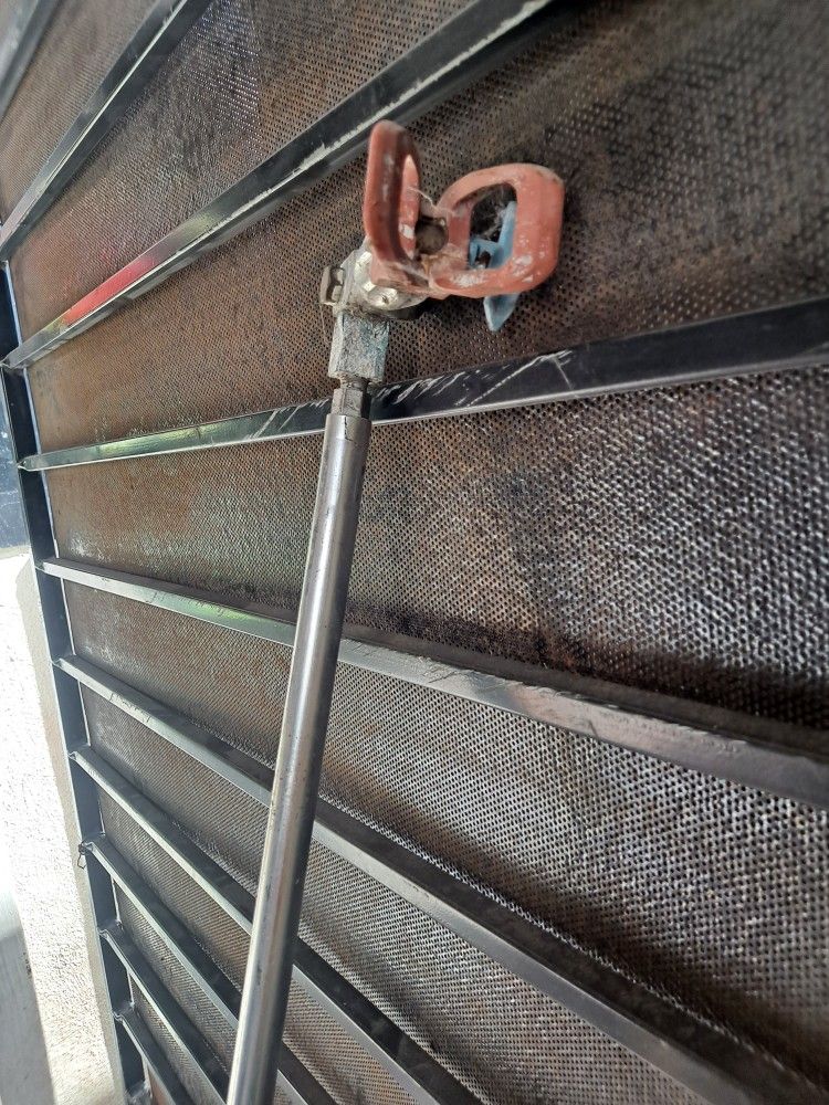 6 FEET  EXTENSION  POLE FOR PAINT SPRAYER