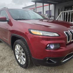 2017 Jeep Cherokee From $ 990 Down 