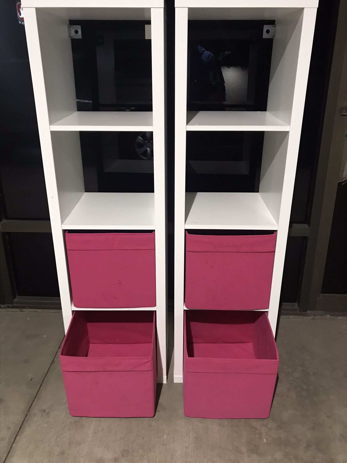 IKEA KELLAX 4 x 1 CUBE BOOKCASE WITH 2 PINK INSERT BOXES $50. ONLY ONE AVAILABLE
