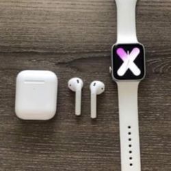 Smartwatch And Earbuds 