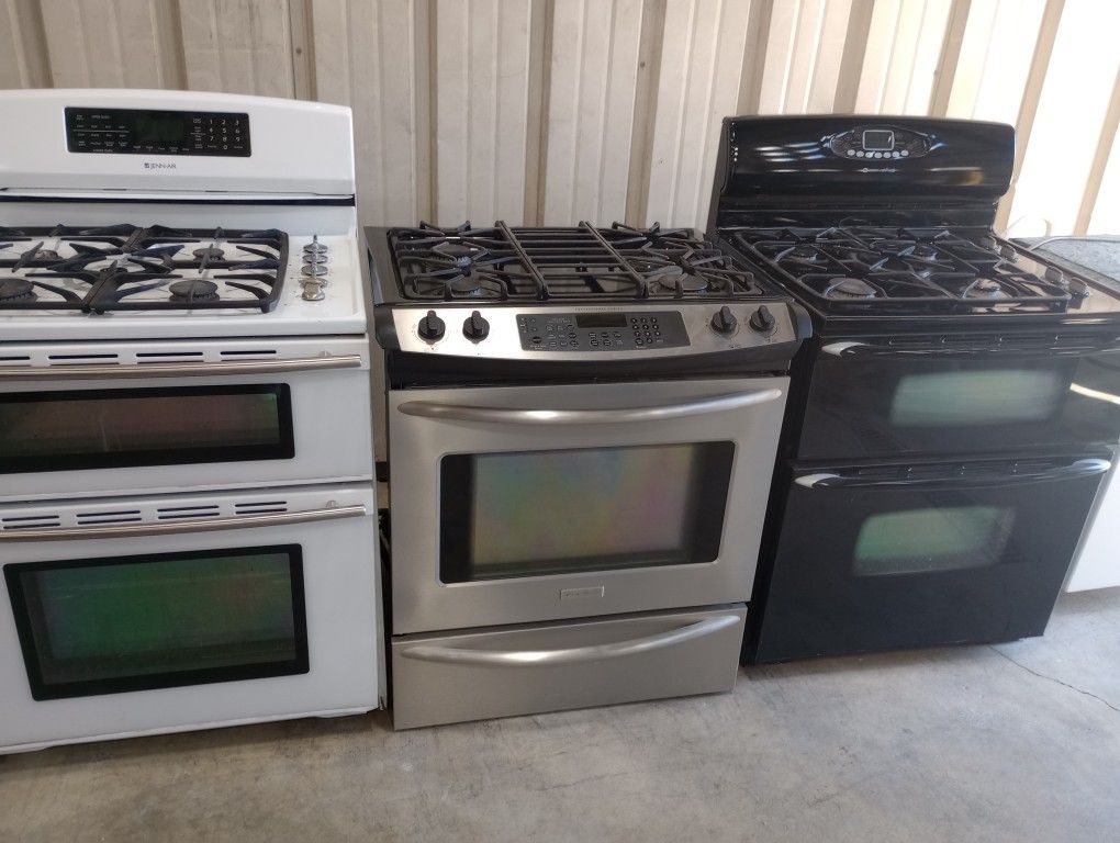 *REFURBISHED GAS & ELECTRIC STOVES* $175 & UP