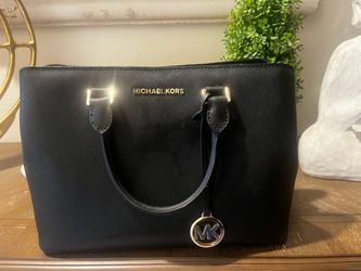 Bolsa Michael KORS Semi nueva