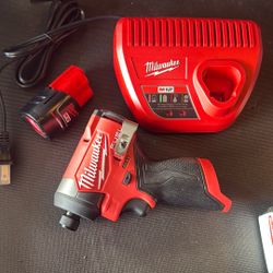 12v Milwaukee Impact 