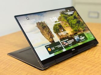 Touch Screen 2 in one Dell XPS 13 9360 | (contact info removed) | 8GB RAM | 13.3" | 512GB SSD | windows 11 