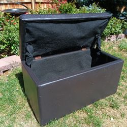 Leather Ottoman Trunk w Storage Space 30" x 15" x 16" tall