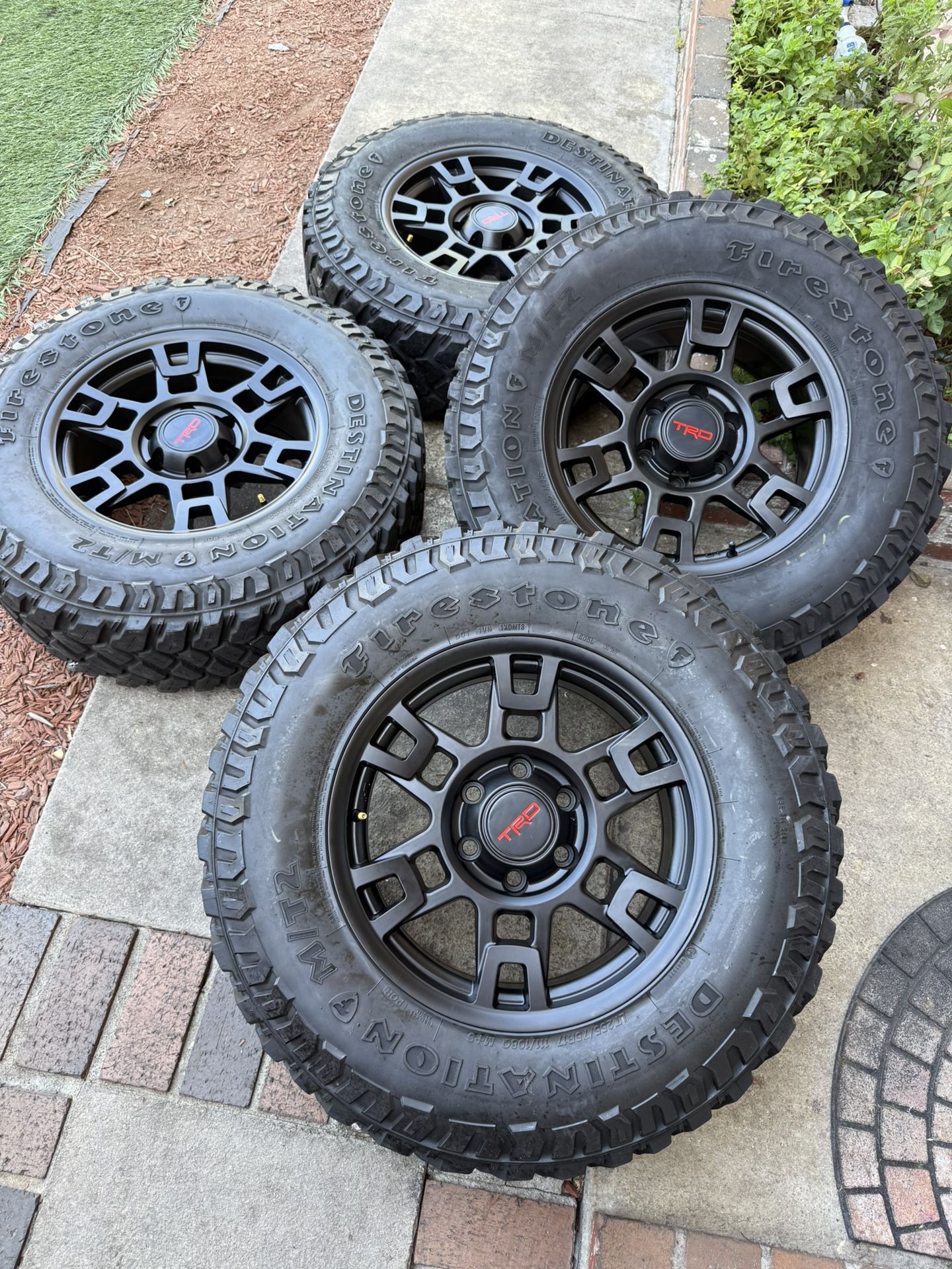 Style Rims TRD Pro Toyota Tacoma 4Runner Roms Tires