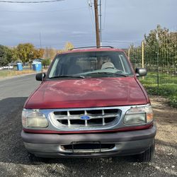 1996 Ford Explorer