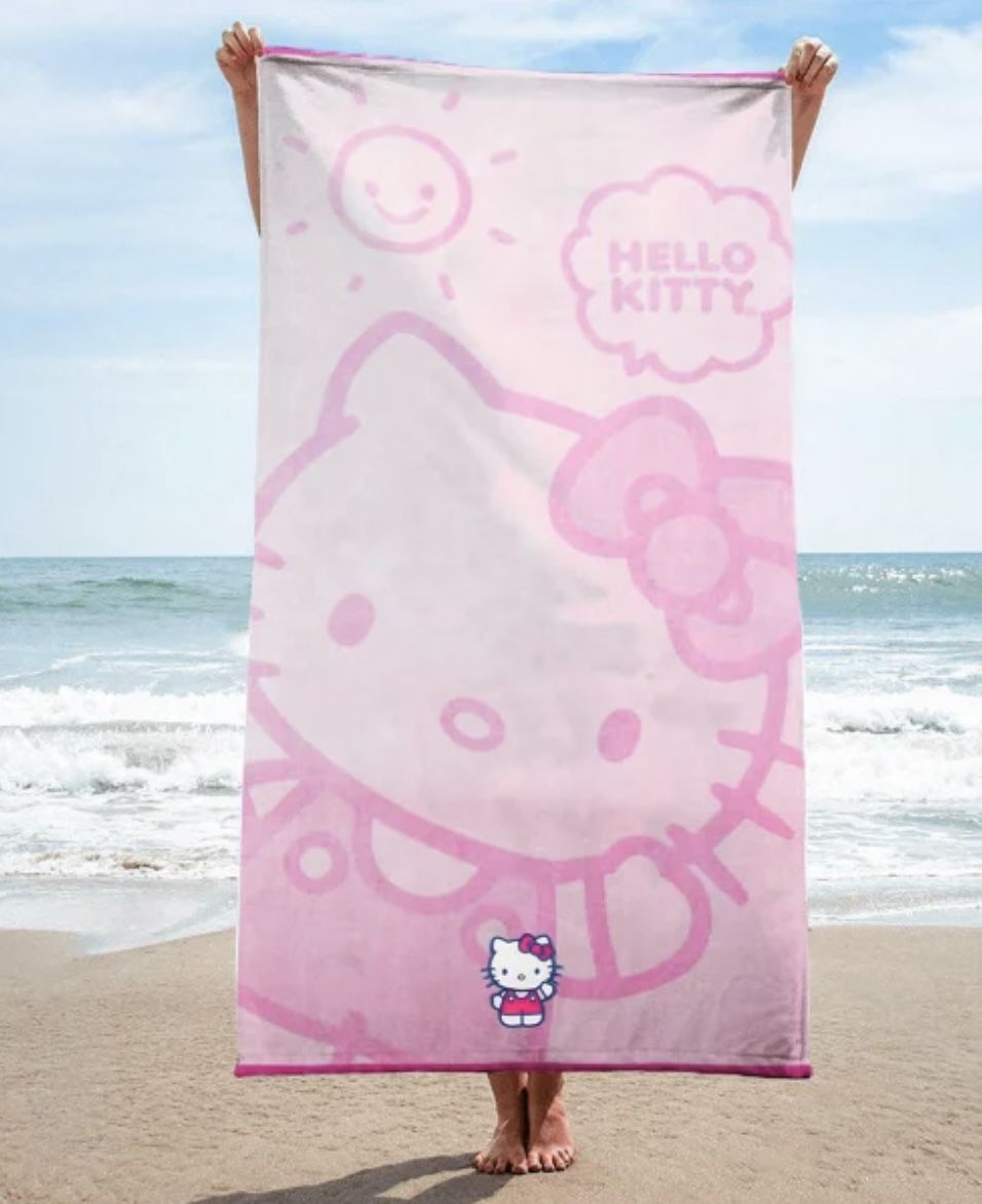 NWT Licensee Hello Kitty Beach Towel