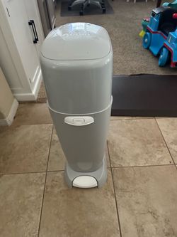 Diaper genie