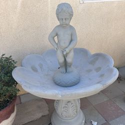 New Water Fountain Made Out Of Cement Perfect Gift 