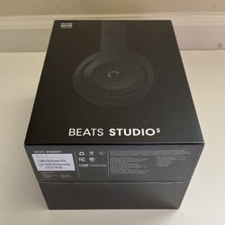 Beats Studio3 Wireless Noise Cancelling Headphones with Apple W1 Chip Black New