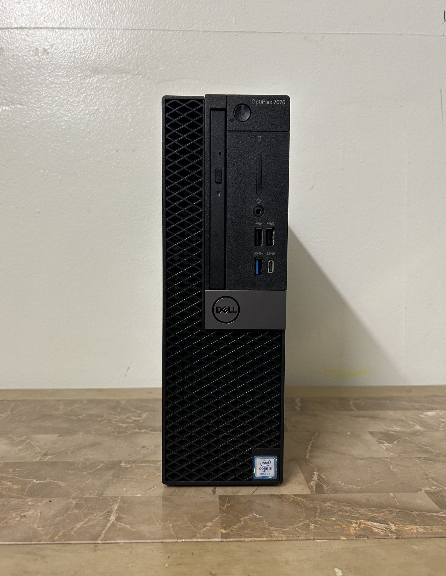 DELL Optiplex 7070 SFF Core i5 9th gen. 16GB RAM 256GB SSD Windows 11 desktop computer