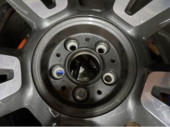 Rolls Royce’ rims used