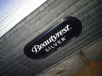 Queen mattress with king twin box spring