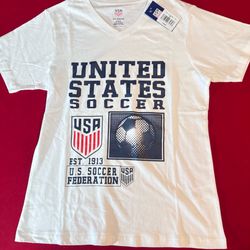 New U.S. Soccer Federation T-Shirt Medium – Official USA Soccer – $7
