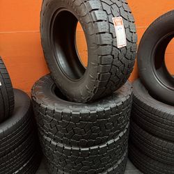 33x12.50R18 Toyo Open Country A/T Full Set of 4 Tires