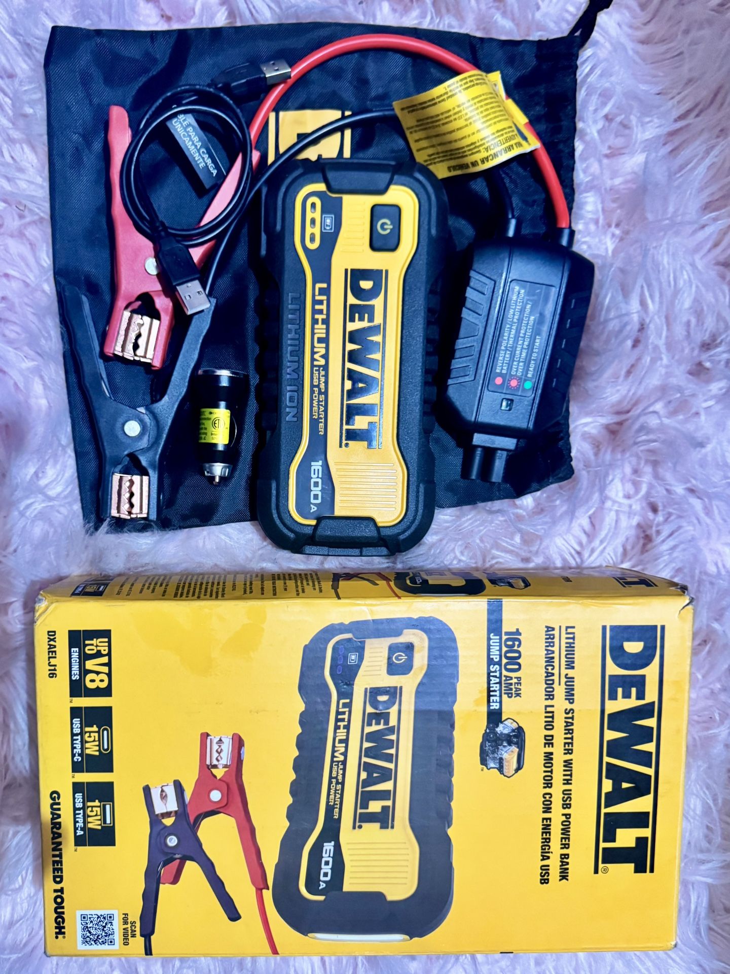 DeWalt model number DXAELJ16 lithium jumpstart with USB power bank on 1600 amp 15 W