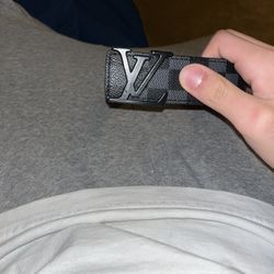 Louis Vuitton Belt Authentic