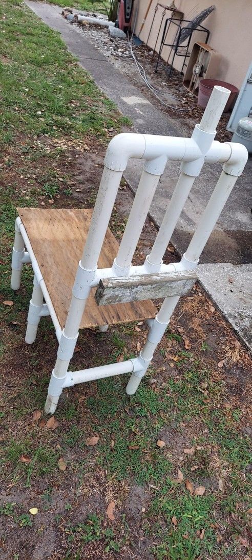 Goat Milking Stand