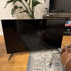 Insignia 40” Smart TV