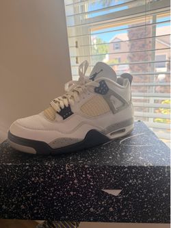 Jordan 4s
