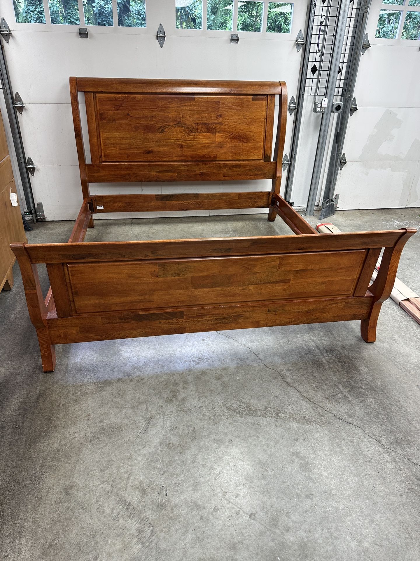 Bedroom Set, High End, Solid Wood, King Size, Suncadia/NW-style