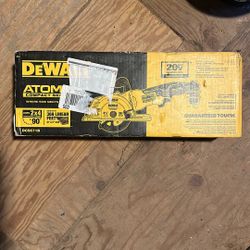 Dewalt CIRCULAR SAW