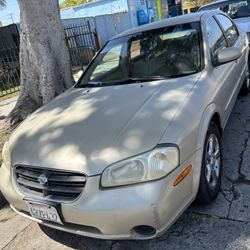 2001 Nissan Maxima 