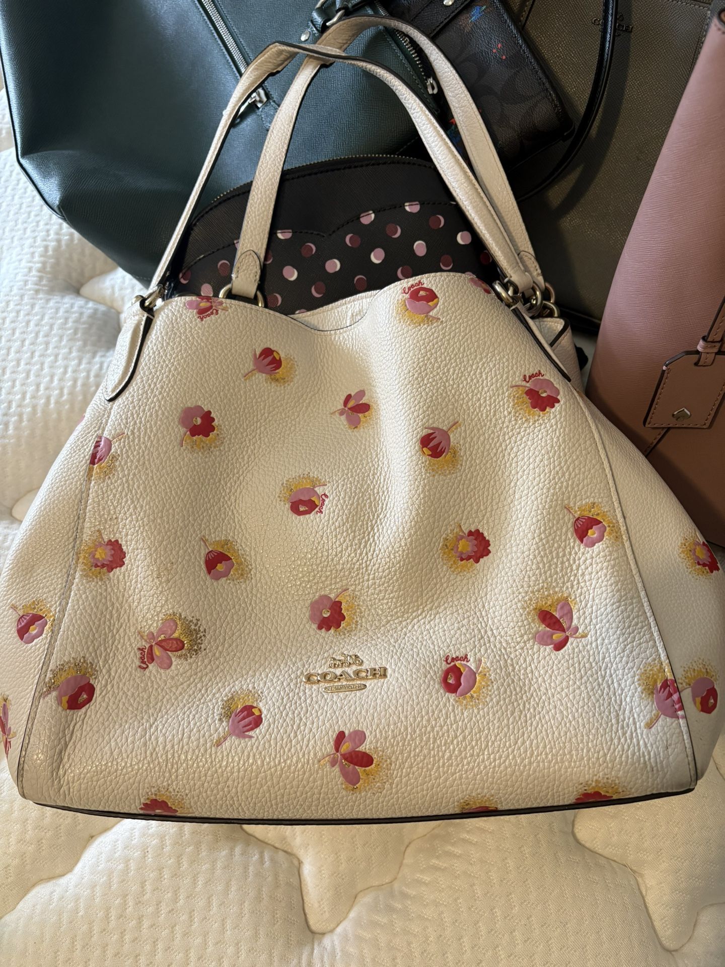 Coach Shoulder Handbag