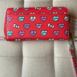 BRAND NEW HELLO KITTY EDITION WALLET FOR ADULTS AND TEENAGERS