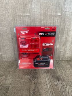 Milwaukee M18 Forge Starter Kit w/ 8.0Ah Battery & Rapid Charger