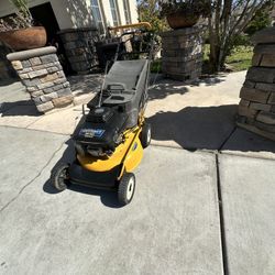 Lawn Mower Self Propelled Kawasaki Motor In Working Condition 