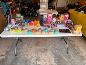 Squishies and more !!!! Authentic Needohs!!