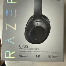Razer Opus Wireless ANC Headset