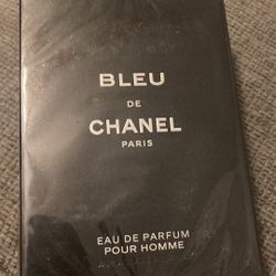 Bleu De Chanel Paris