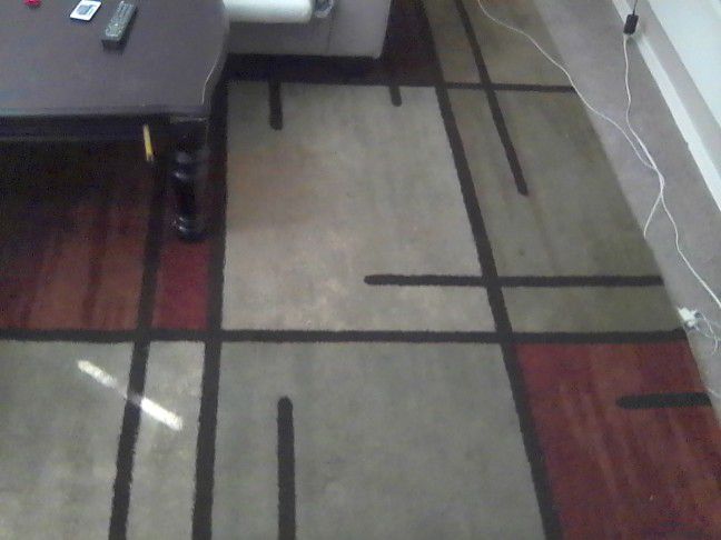 Spice Grid Rouge Area Rugs